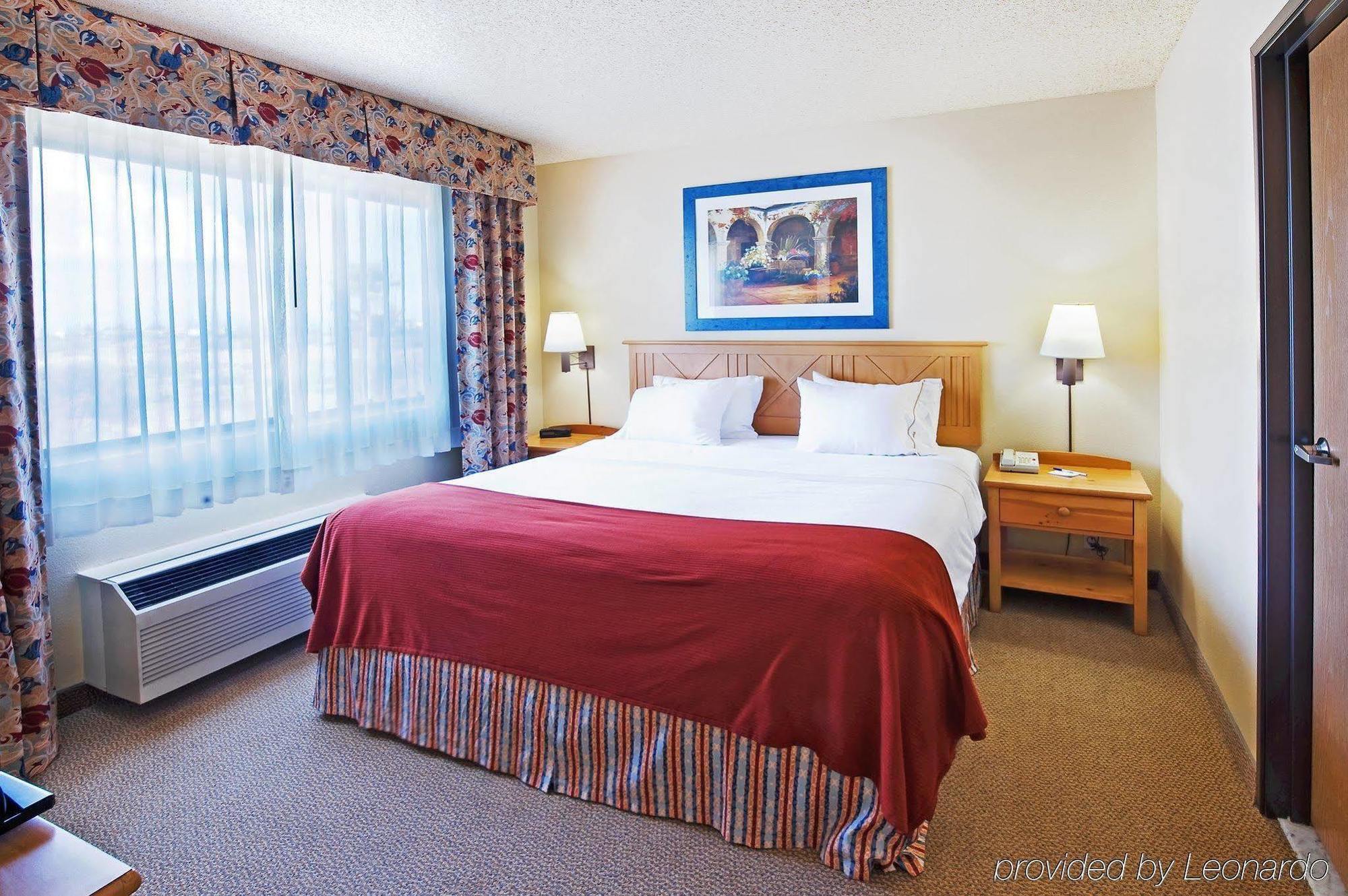 Red Lion Inn & Suites Goodyear Habitación foto